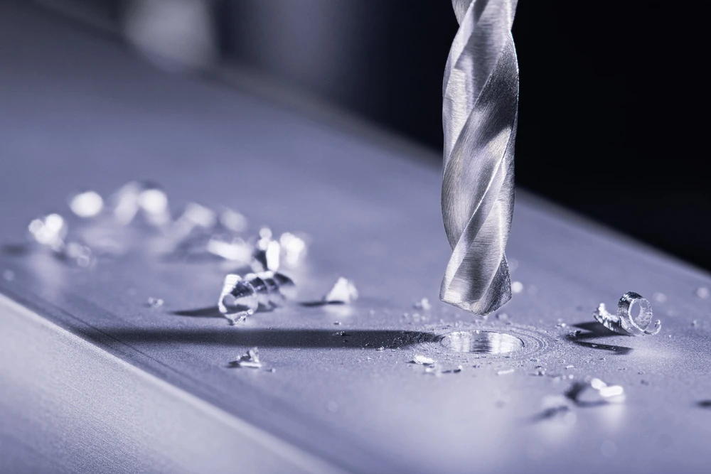 Intérieur d'un bureau avec destruction sécurisée de documents